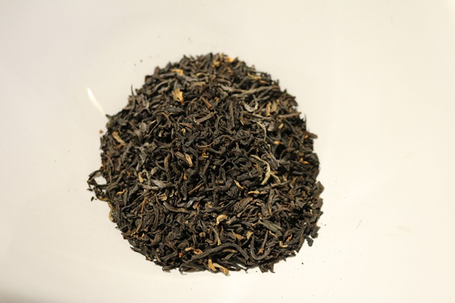 Tee teeblatt Klassischer Schwarzer Tee | Assam: Tippy Assam (Ronnefeldt Tee)