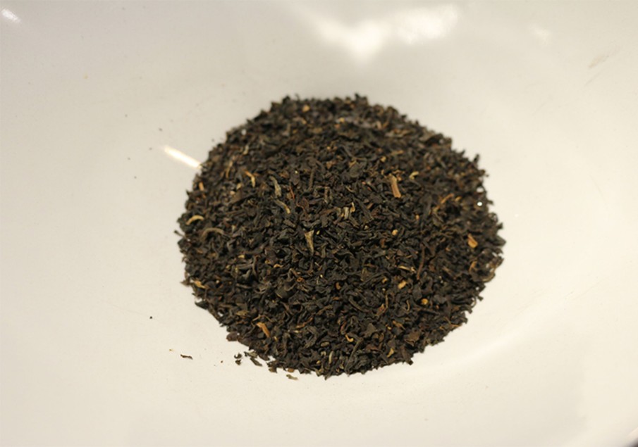 Tee teeblatt Klassischer Schwarzer Tee | Assam: Assam Broken Goldspitzen (Ronnefeldt Tee)