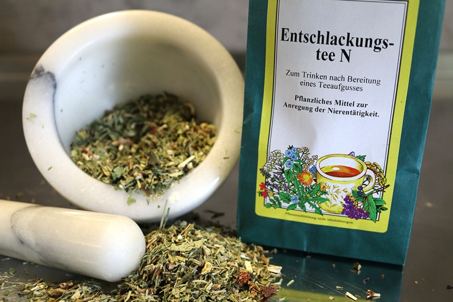 Tee teeblatt | Entschlackungstee N, 100G (Pflanzliches Mittel Zur Anregung Der Nierentatigkeit)