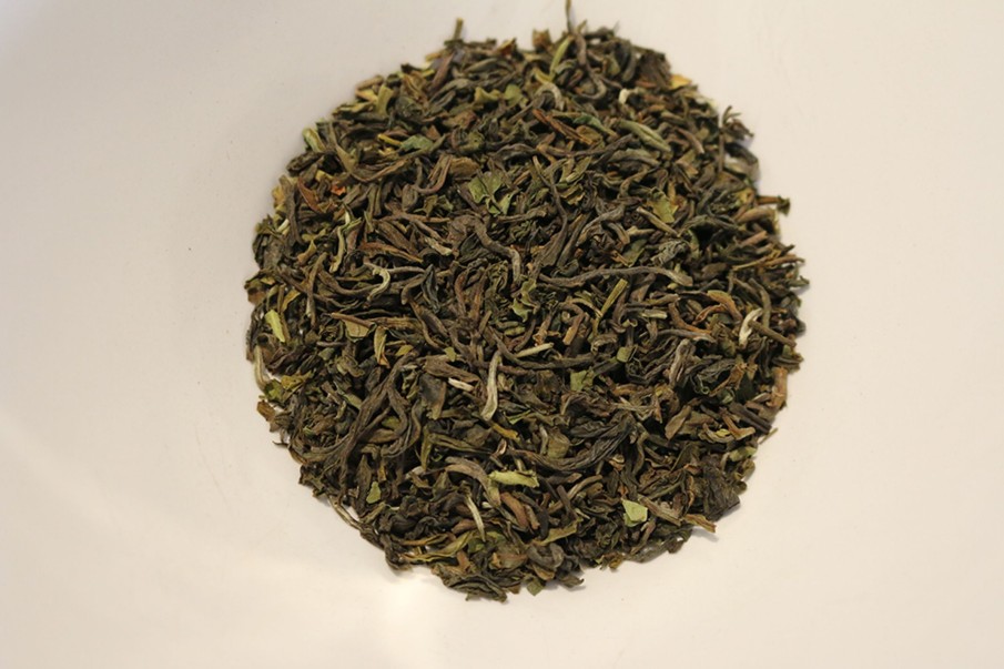 Tee teeblatt Klassischer Schwarzer Tee | Darjeeling: Rapp Bari Fruhjahr (First Flush), Bio (Ronnefeldt Tee)