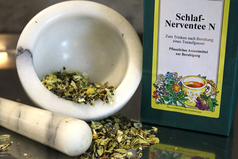 Tee teeblatt | Schlaf-Nerventee N, 100G (Pflanzliches Arzneimittel Zur Beruhigung)